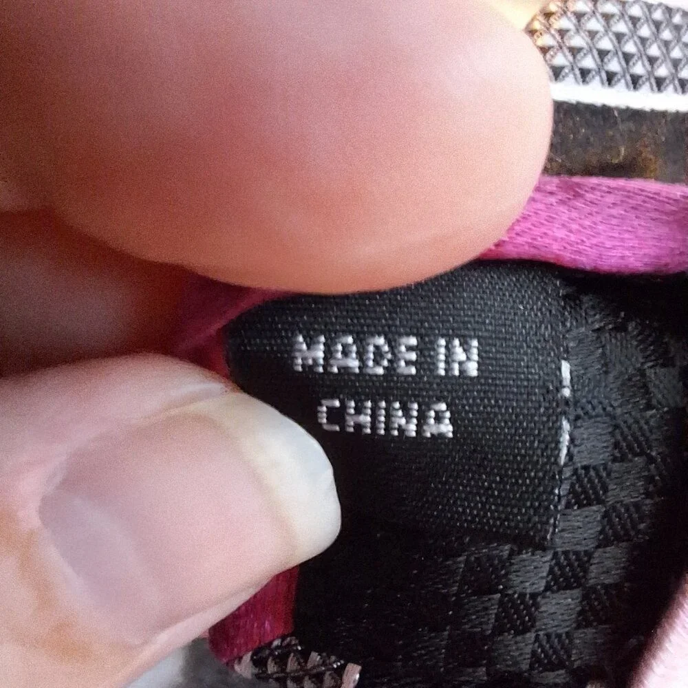 Sean John Luxury Mens Neck Tie Pink Black Striped Woven 100%‎ Silk